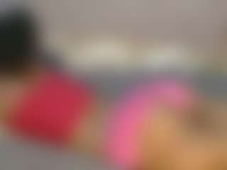 Live cam show with avrilhyn - Facial Piercings on Camming Site