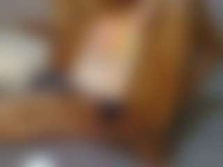 Live cam show with avrilhyn - Ebony on Dare Cams | kenya