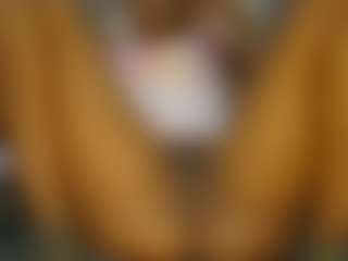 avrilhyn's Live Sex Cam Show