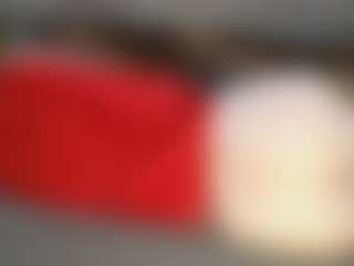 avrilhyn's Live Sex Cam Show