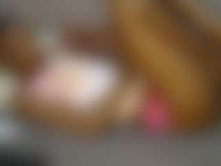 avrilhyn's Live Sex Cam Show