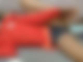 Live cam show with avrilhyn - Facial Piercings on CamClone