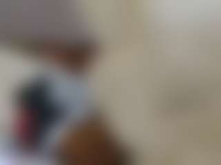 Live cam show with avrilhyn - Ebony on https://playwithruby.com | kenya
