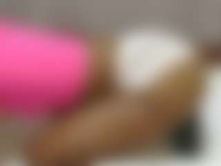 Live cam show with avrilhyn - Facial Piercings on Pornisteam.com