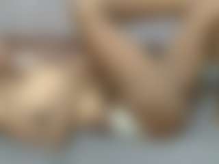 avrilhyn's Live Sex Cam Show