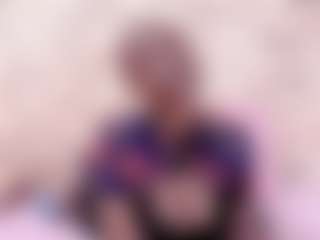 Live cam show with EbonyOlive69 - Pink on Ass Tok