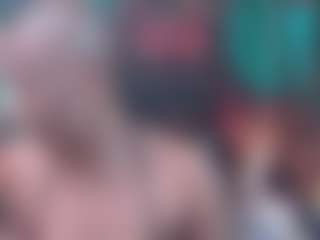 EbonyOlive69's Live Sex Cam Show