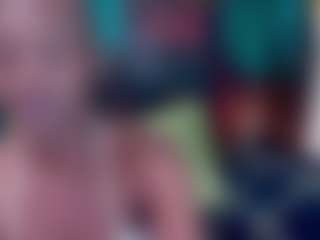 EbonyOlive69's Live Sex Cam Show