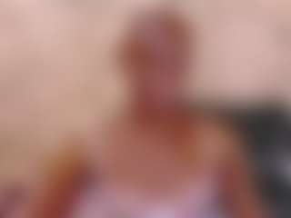 Live cam show with EbonyOlive69 - BBW on https://playwithruby.com