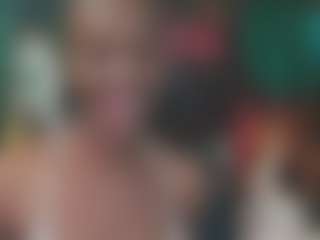 Live cam show with EbonyOlive69 - Gagging on Milfs Live