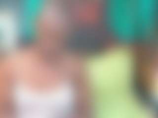 Live cam show with EbonyOlive69 - Spank Ebony on Camming Site