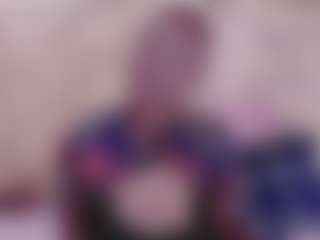 EbonyOlive69's Live Sex Cam Show