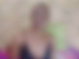 EbonyOlive69's Live Sex Cam Show