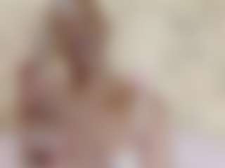 EbonyOlive69's Live Sex Cam Show