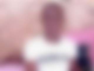 EbonyOlive69's Live Sex Cam Show