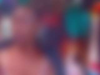 EbonyOlive69's Live Sex Cam Show
