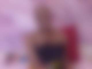 Live cam show with EbonyOlive69 - Cute on slutload