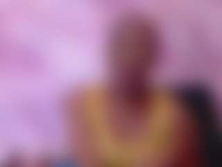 Live cam show with EbonyOlive69 - Ass Bouncing on Soda Cam