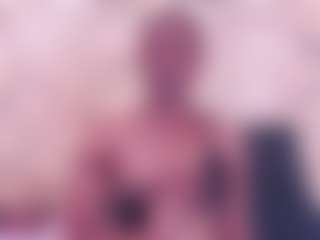 Live cam show with EbonyOlive69 - Smoking on madthumbs