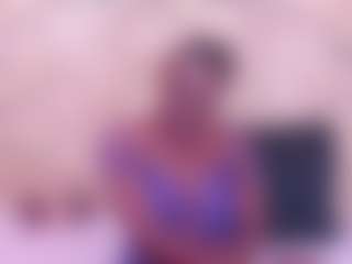 EbonyOlive69's Live Sex Cam Show