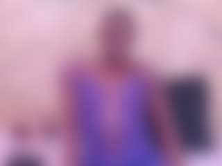 EbonyOlive69's Live Sex Cam Show
