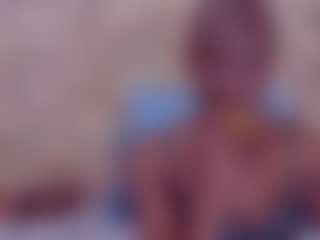 EbonyOlive69's Live Sex Cam Show