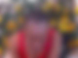 Live cam show with EbonyOlive69 - Fuck on slutload