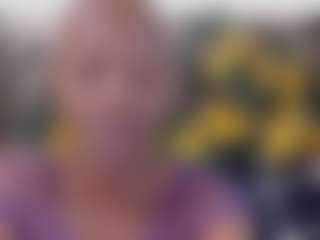 Live cam show with EbonyOlive69 - Lesbian on livesuperchat.net