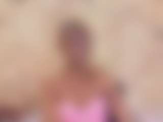 Live cam show with EbonyOlive69 - Fuck on studioflirtlive.com