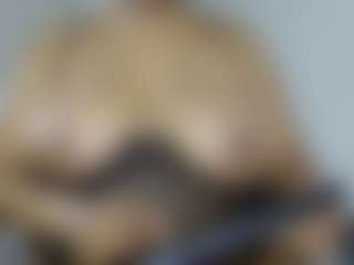elizabeth-mature's Live Sex Cam Show
