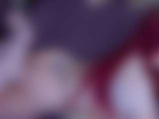 Live cam show with EvaPeachh - Lovense on MyBangCams