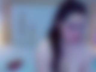 Live cam show with kaissy-bunny - Submissive on SpankPalCams