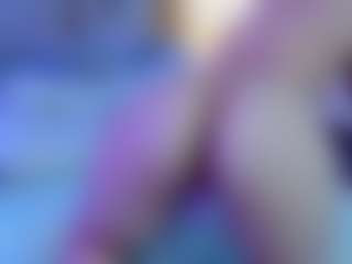 Live cam show with kaissy-bunny - Butt Plug on eurowanks.com