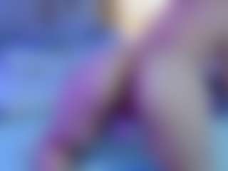Live cam show with kaissy-bunny - Butt Plug on Milfs Live
