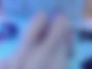 Live cam show with kaissy-bunny - Butt Plug on AdultVida.com