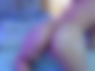 Live cam show with kaissy-bunny - Submissive on Camsoda