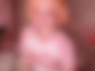 Live cam show with KatieMelone - Blonde Hair on PervPlay.com