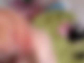 Live cam show with KatieMelone - Hairy on Milfs Live