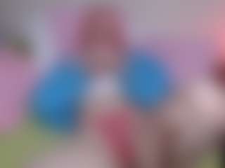 Live cam show with KatieMelone - Nympho on Dolls Live