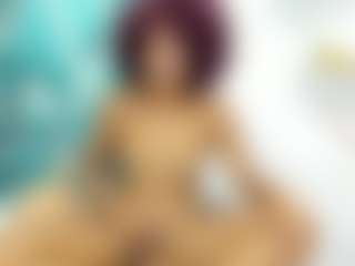 Live cam show with katty-lozano - Athletic on WildCum