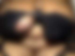 Live cam show with KissMy3rdEye - Ebony on Camsoda
