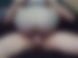 Live cam show with Papipolla - Car on alttransgirls