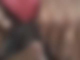 Show in cam erotica live di CumousMaxima