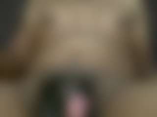 CumousMaxima's Live Sex Cam Show