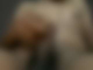 CumousMaxima's Live Sex Cam Show