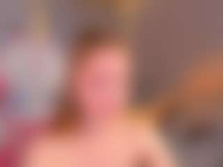 Live cam show with Eva William - Hush on Uber Horny
