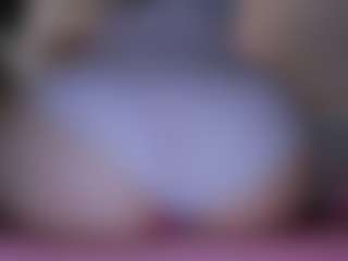 Live cam show with Eva William - Hush on https://playwithruby.com
