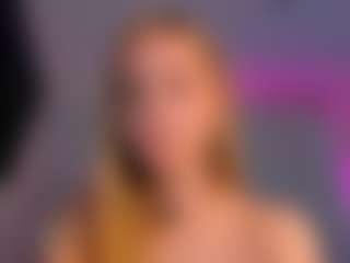 Live cam show with Eva William - Fullynaked on CamSextacy