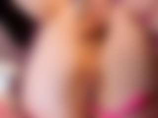Live cam show with Eva William - Hush on Dolls Live