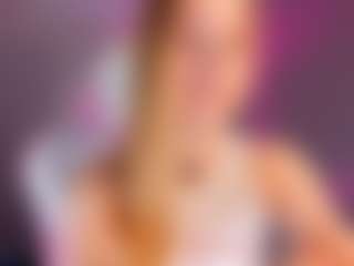 Live cam show with Eva William - Fullynaked on Hubzter Live